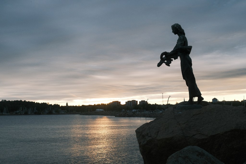 Miscellanious Pictures III – Church and&nbsp;Coast