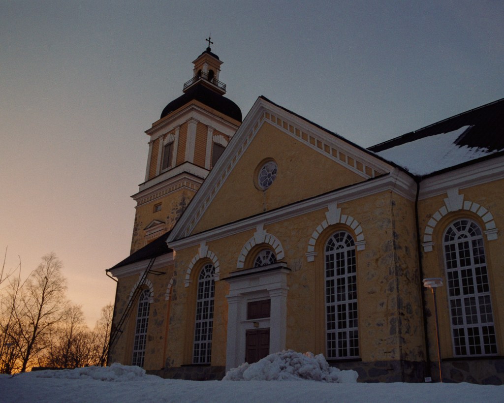 Miscellanious Pictures VIII, Church and Snowfall at the&nbsp;Rapids